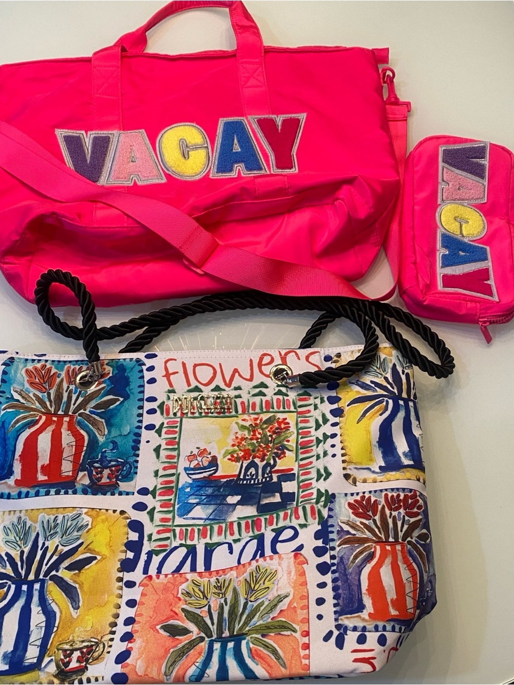 Dolcezza Art Print Tote & VACAY Pink Travel Duffel Set - 3-Piece Tote Bundle